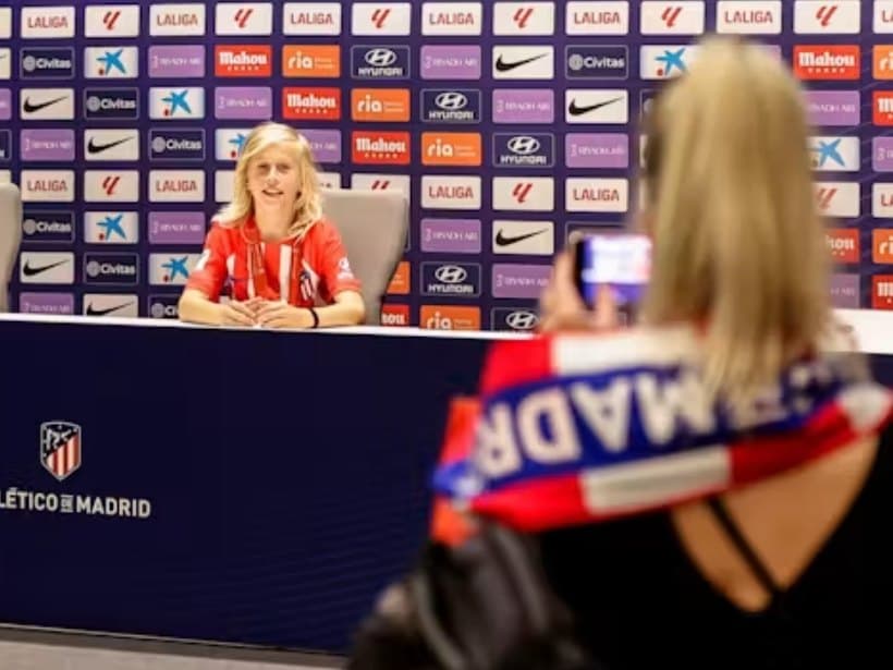 Take a Seat in the Press Room